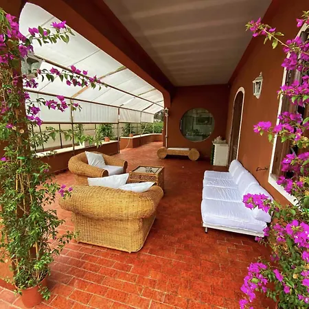 Luxury By The Near Rome