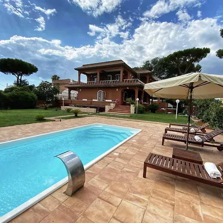 Villa Luxury By The Near Rome