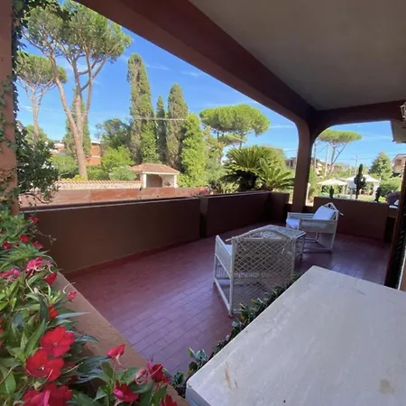 Luxury By The Near Rome Villa *