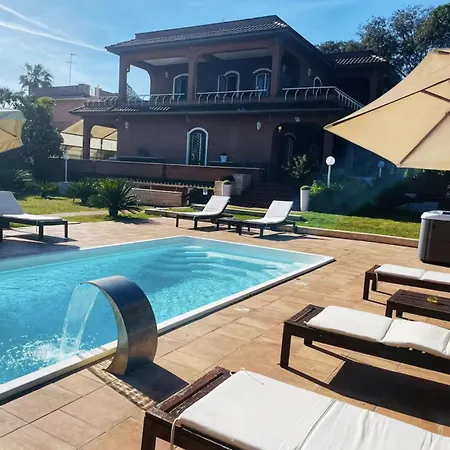Luxury By The Near Rome *